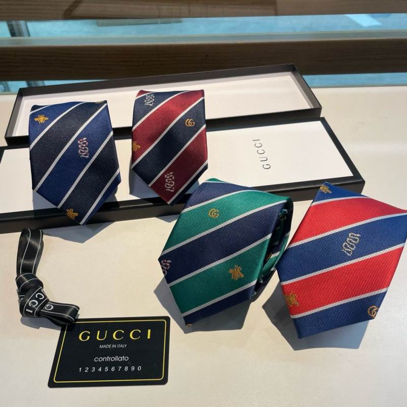 Gucci Tie hm33